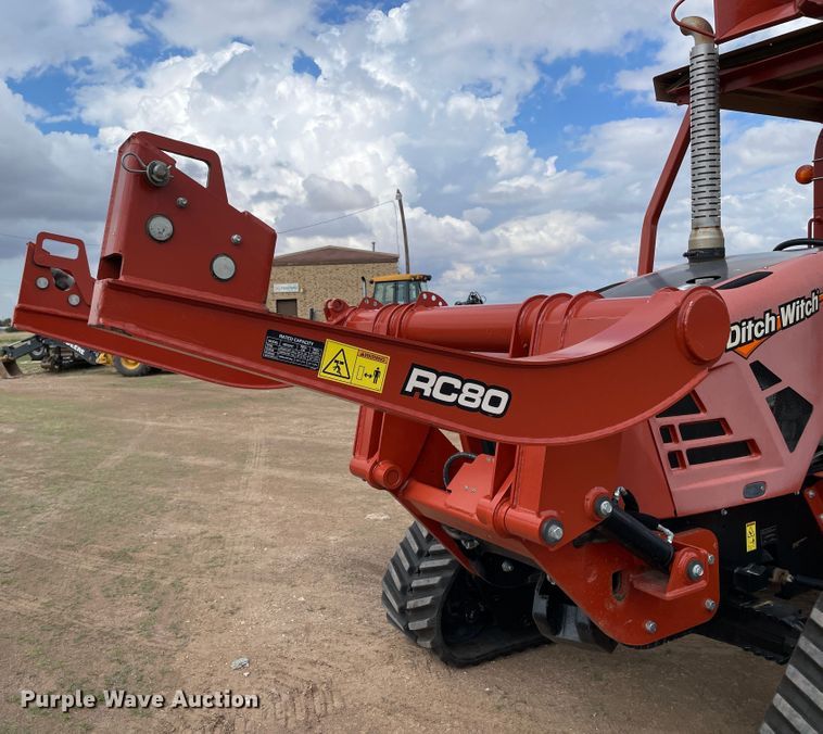 image for item DN5157 2017 Ditch Witch RT80 Quad  vibratory cable plow