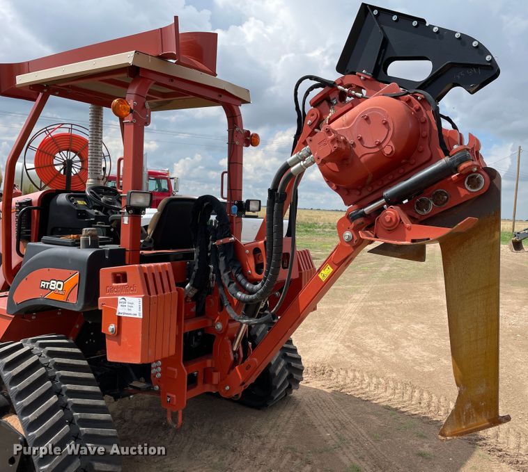 image for item DN5157 2017 Ditch Witch RT80 Quad  vibratory cable plow