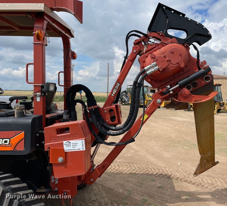 image for item DN5157 2017 Ditch Witch RT80 Quad  vibratory cable plow