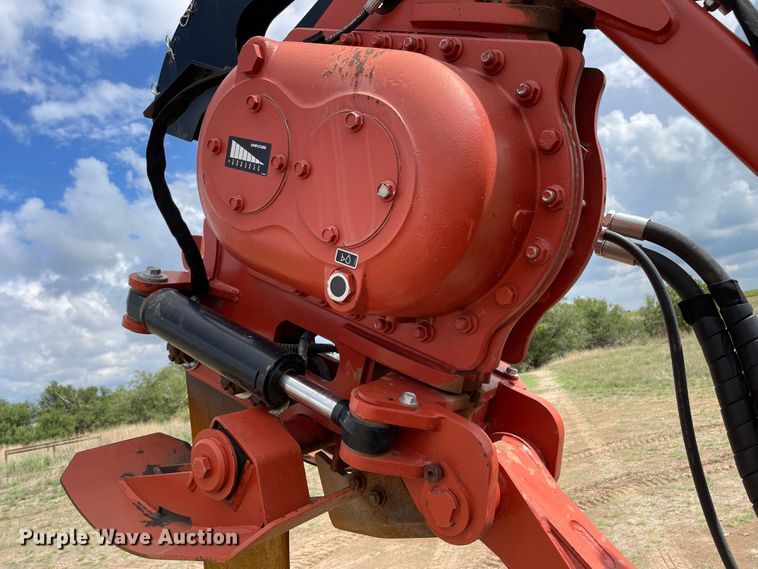 image for item DN5157 2017 Ditch Witch RT80 Quad  vibratory cable plow