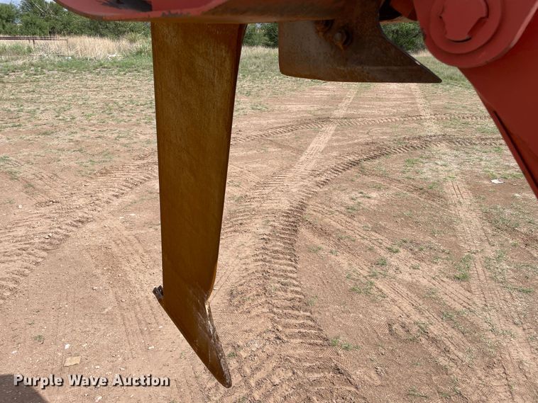 image for item DN5157 2017 Ditch Witch RT80 Quad  vibratory cable plow