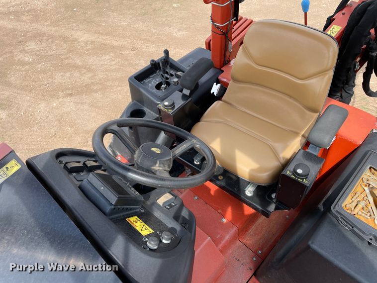 image for item DN5157 2017 Ditch Witch RT80 Quad  vibratory cable plow