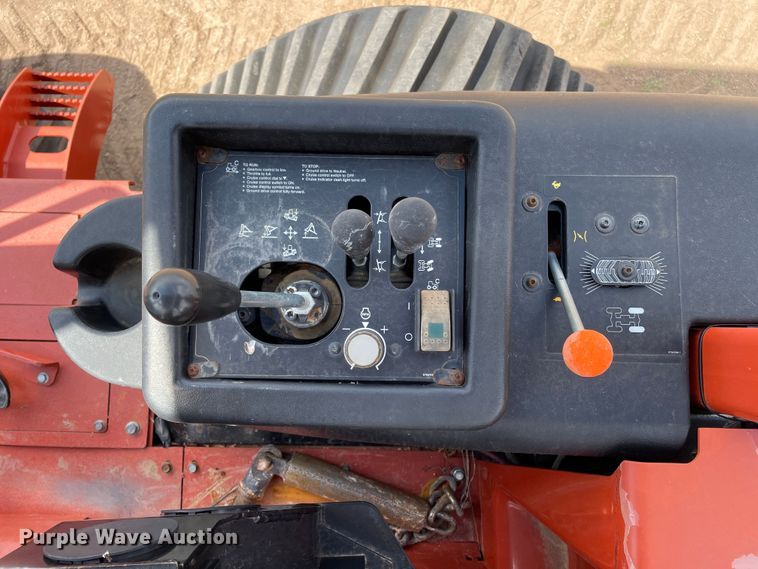 image for item DN5157 2017 Ditch Witch RT80 Quad  vibratory cable plow