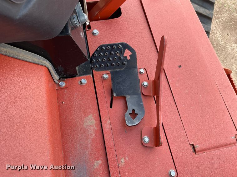 image for item DN5157 2017 Ditch Witch RT80 Quad  vibratory cable plow