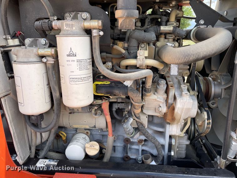 image for item DN5157 2017 Ditch Witch RT80 Quad  vibratory cable plow