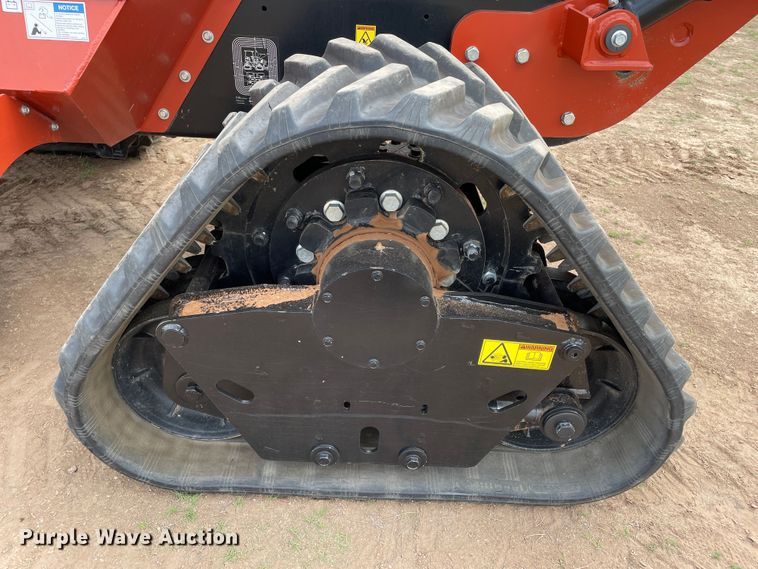 image for item DN5157 2017 Ditch Witch RT80 Quad  vibratory cable plow
