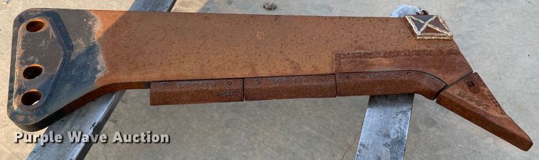 image for item DN5157 2017 Ditch Witch RT80 Quad  vibratory cable plow