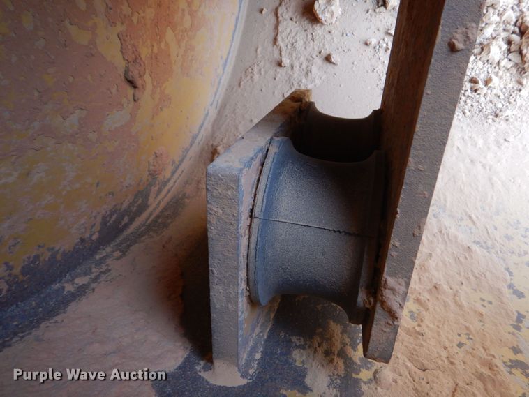 image for item DO1446 2005 Caterpillar CS-563E  single drum vibratory roller