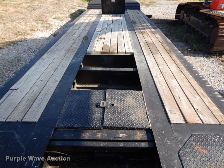 image for item DO1508 1999 Trail King TK110FG533  lowboy equipment trailer