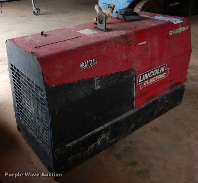 image for item DO1519 Lincoln Ranger 305D  welder