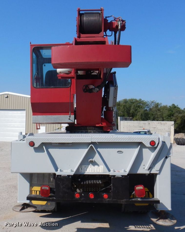 image for item DP0305 2003 Sterling L9500  crane truck