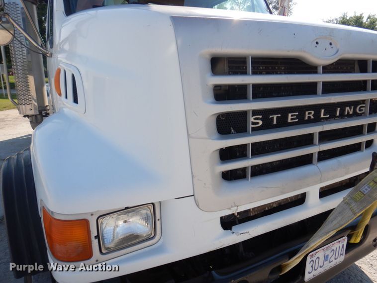 image for item DP0305 2003 Sterling L9500  crane truck