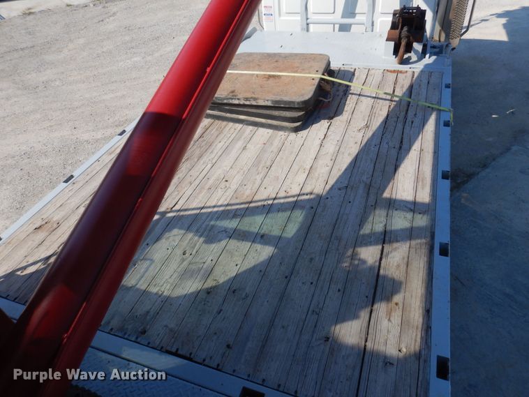 image for item DP0305 2003 Sterling L9500  crane truck