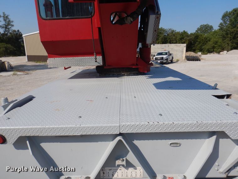 image for item DP0305 2003 Sterling L9500  crane truck