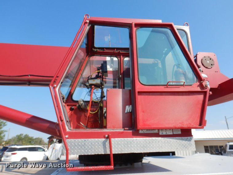 image for item DP0305 2003 Sterling L9500  crane truck