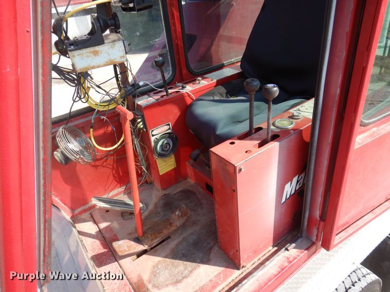 image for item DP0305 2003 Sterling L9500  crane truck