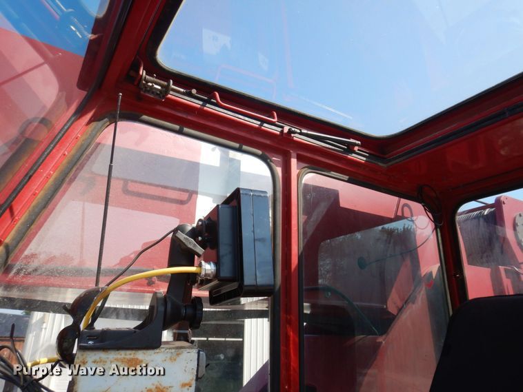 image for item DP0305 2003 Sterling L9500  crane truck