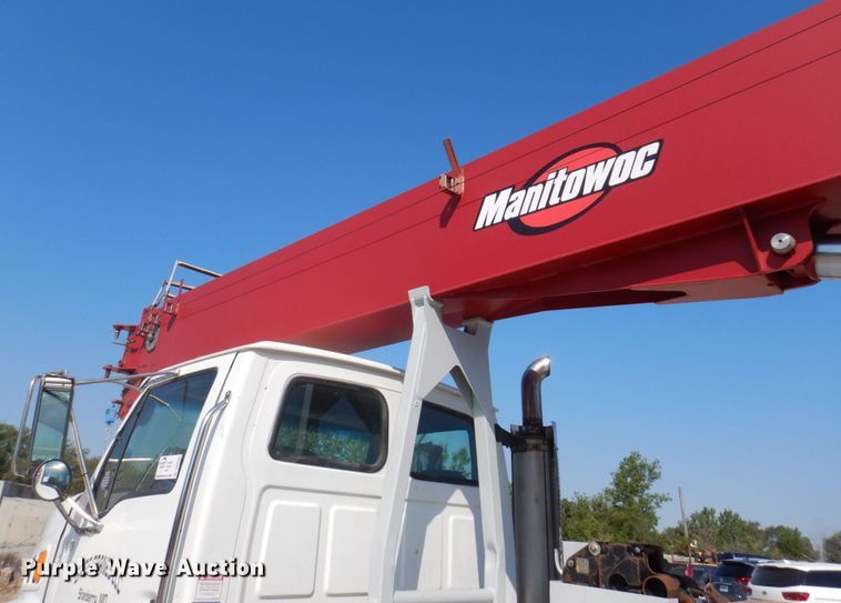 image for item DP0305 2003 Sterling L9500  crane truck