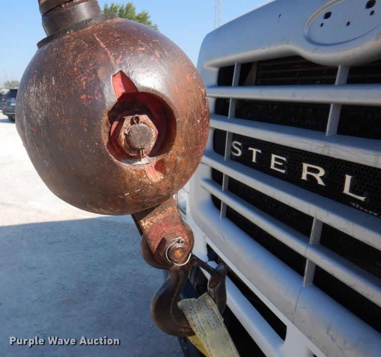 image for item DP0305 2003 Sterling L9500  crane truck