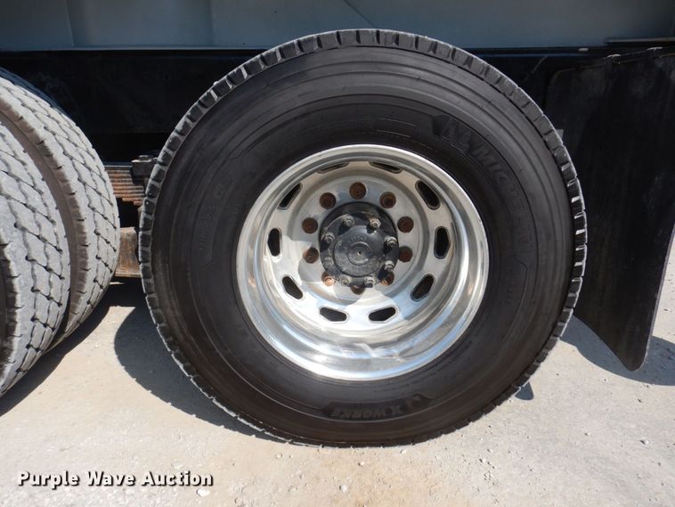 image for item DP0305 2003 Sterling L9500  crane truck