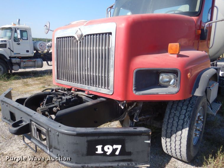 image for item DP0309 2004 International 5600i  ready mix truck