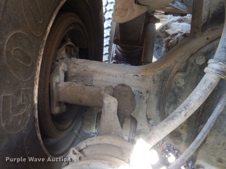 image for item DP0309 2004 International 5600i  ready mix truck