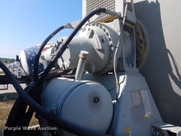 image for item DP0309 2004 International 5600i  ready mix truck