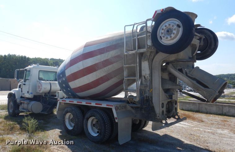 image for item DP0310 2005 Mack CV513  ready mix truck