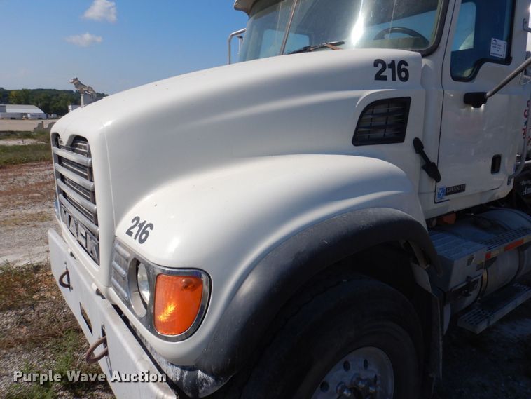 image for item DP0310 2005 Mack CV513  ready mix truck