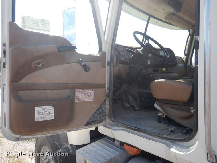 image for item DP0310 2005 Mack CV513  ready mix truck