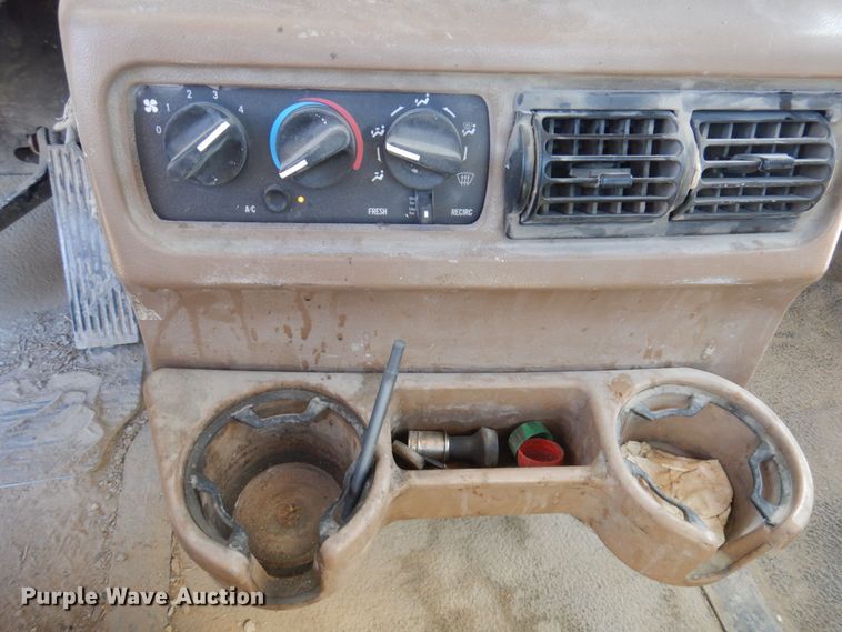 image for item DP0310 2005 Mack CV513  ready mix truck