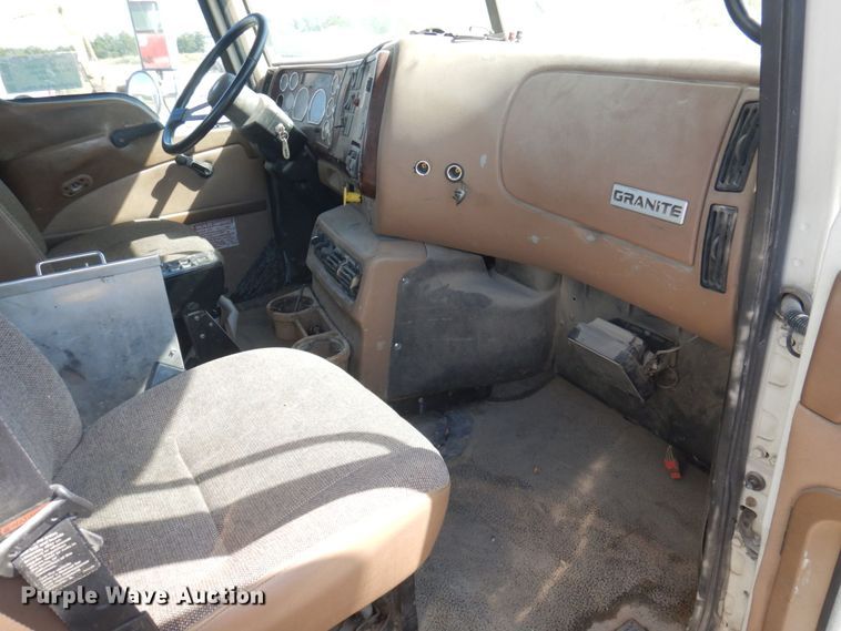 image for item DP0310 2005 Mack CV513  ready mix truck