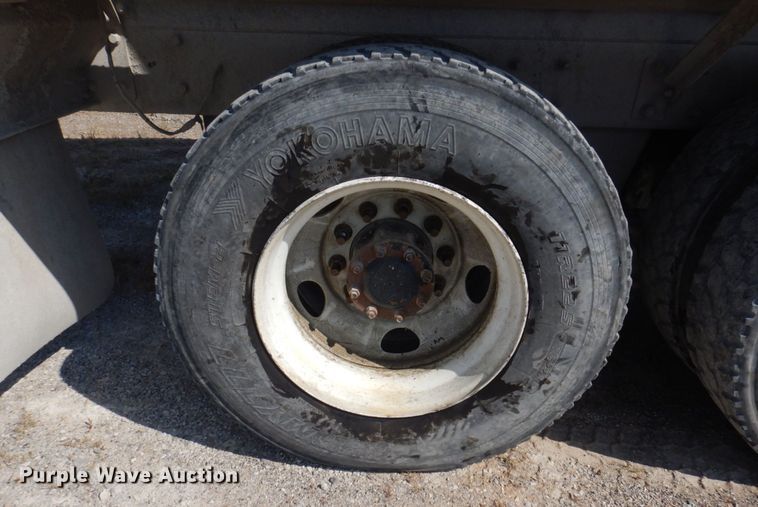 image for item DP0310 2005 Mack CV513  ready mix truck