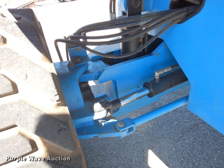 image for item DQ7214 2008 Genie S-60  boom lift