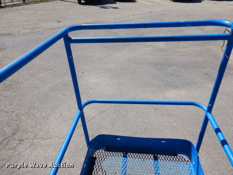 image for item DQ7214 2008 Genie S-60  boom lift