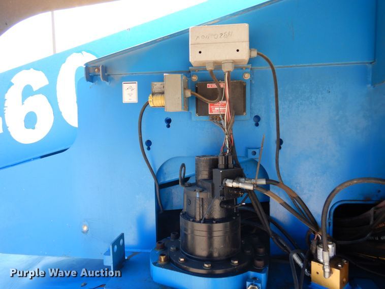 image for item DQ7214 2008 Genie S-60  boom lift
