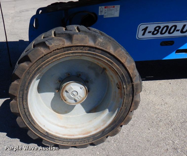 image for item DQ7214 2008 Genie S-60  boom lift