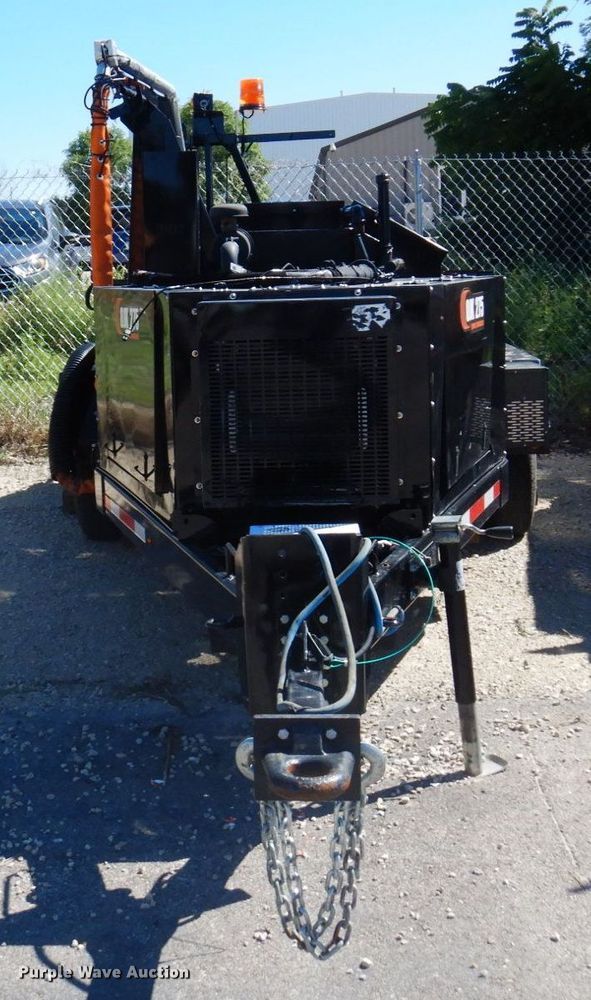 image for item DQ7215 2015 Stepp Manufacturing OJG275  melter applicator