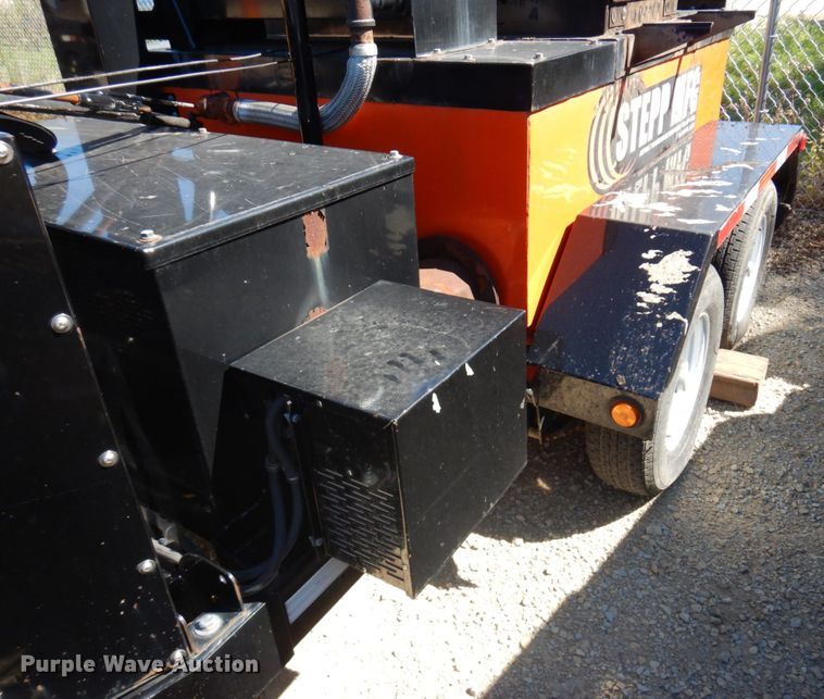 image for item DQ7215 2015 Stepp Manufacturing OJG275  melter applicator