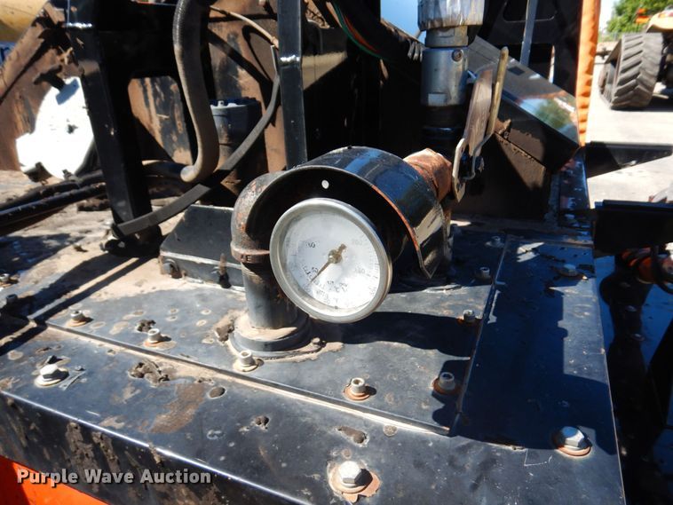 image for item DQ7215 2015 Stepp Manufacturing OJG275  melter applicator