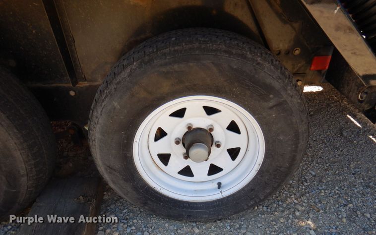 image for item DQ7215 2015 Stepp Manufacturing OJG275  melter applicator