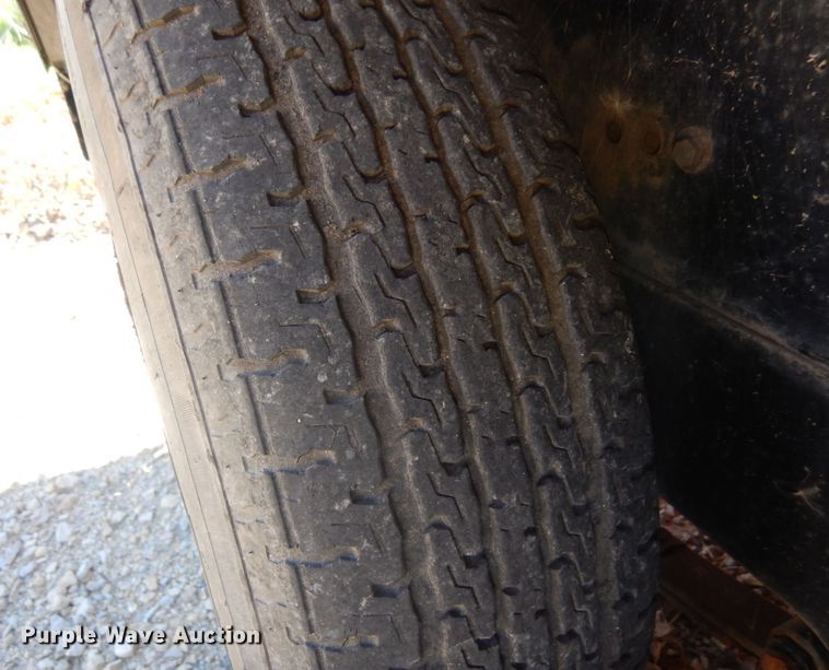 image for item DQ7215 2015 Stepp Manufacturing OJG275  melter applicator