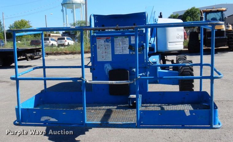 image for item DQ7216 2008 Genie S-60  boom lift