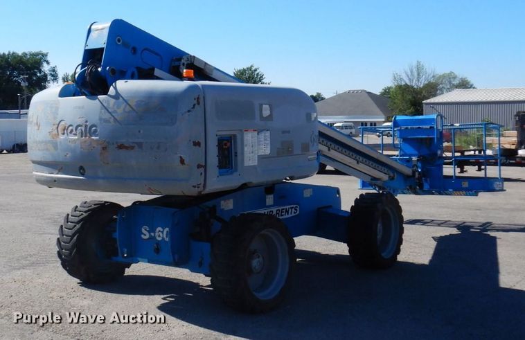 image for item DQ7216 2008 Genie S-60  boom lift