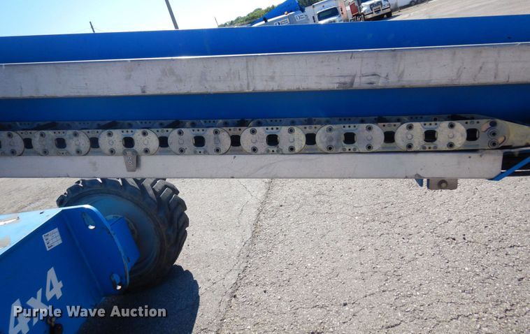 image for item DQ7216 2008 Genie S-60  boom lift