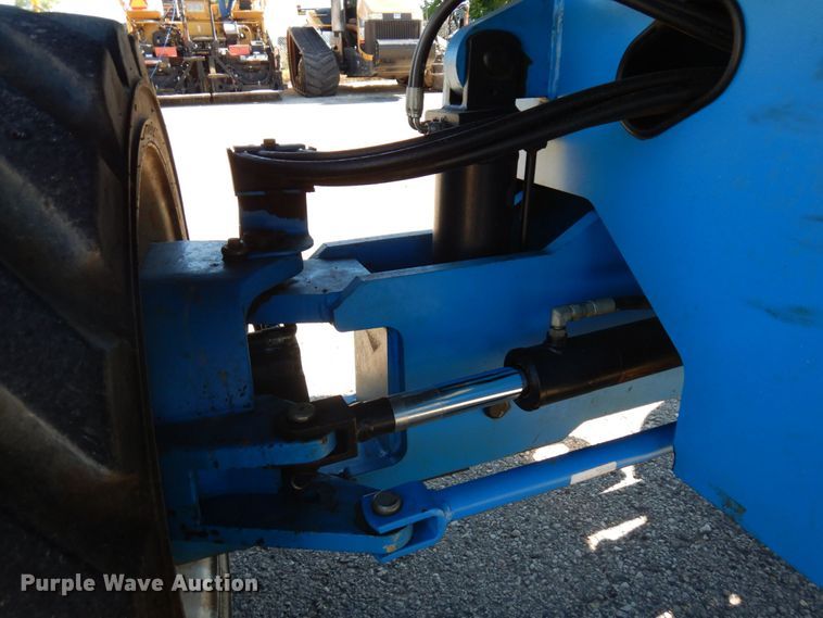 image for item DQ7216 2008 Genie S-60  boom lift