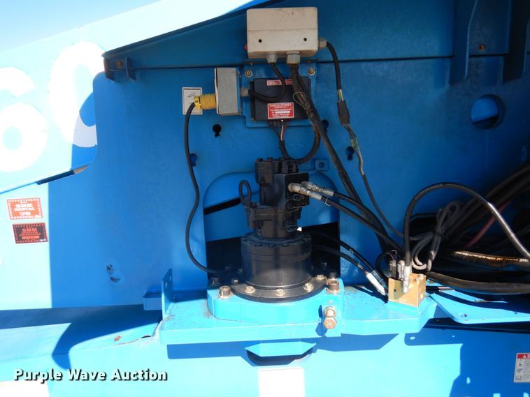 image for item DQ7216 2008 Genie S-60  boom lift