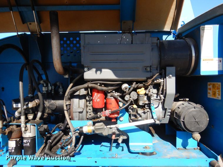 image for item DQ7216 2008 Genie S-60  boom lift