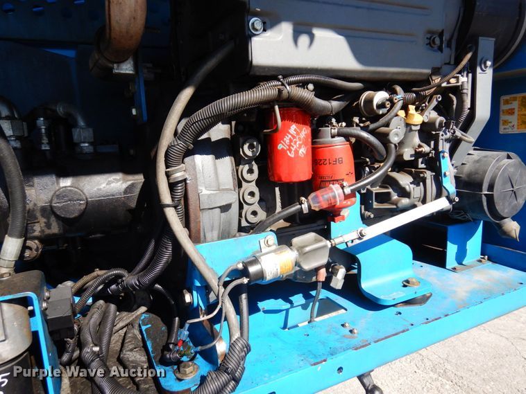 image for item DQ7216 2008 Genie S-60  boom lift