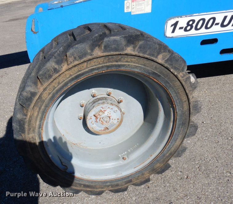 image for item DQ7216 2008 Genie S-60  boom lift